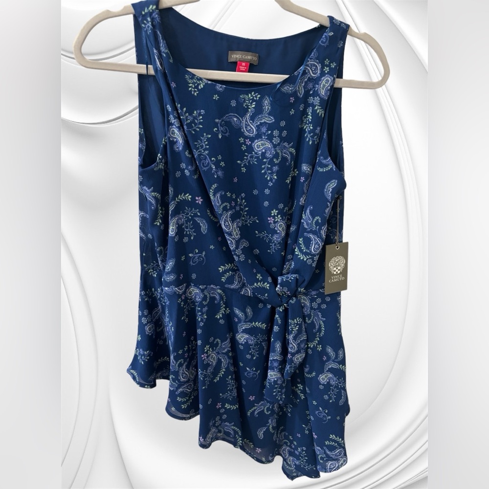 NWT-VINCE CAMUTO Women’s Blouse Blue Paisley